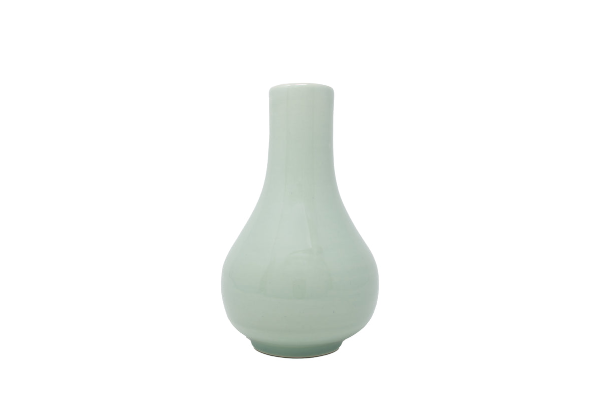 Large Patsy Vase – Christopher Spitzmiller, Inc.