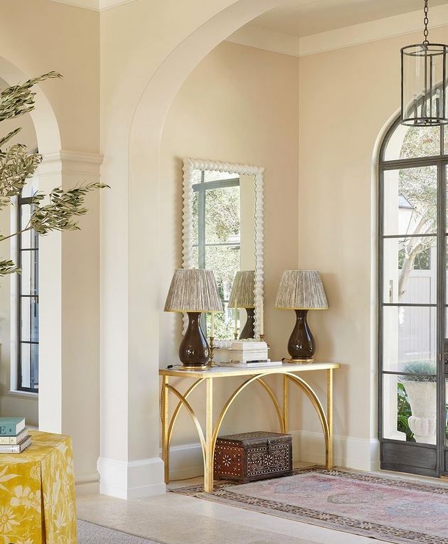 LOUISA LARGE – Christopher Spitzmiller, Inc.